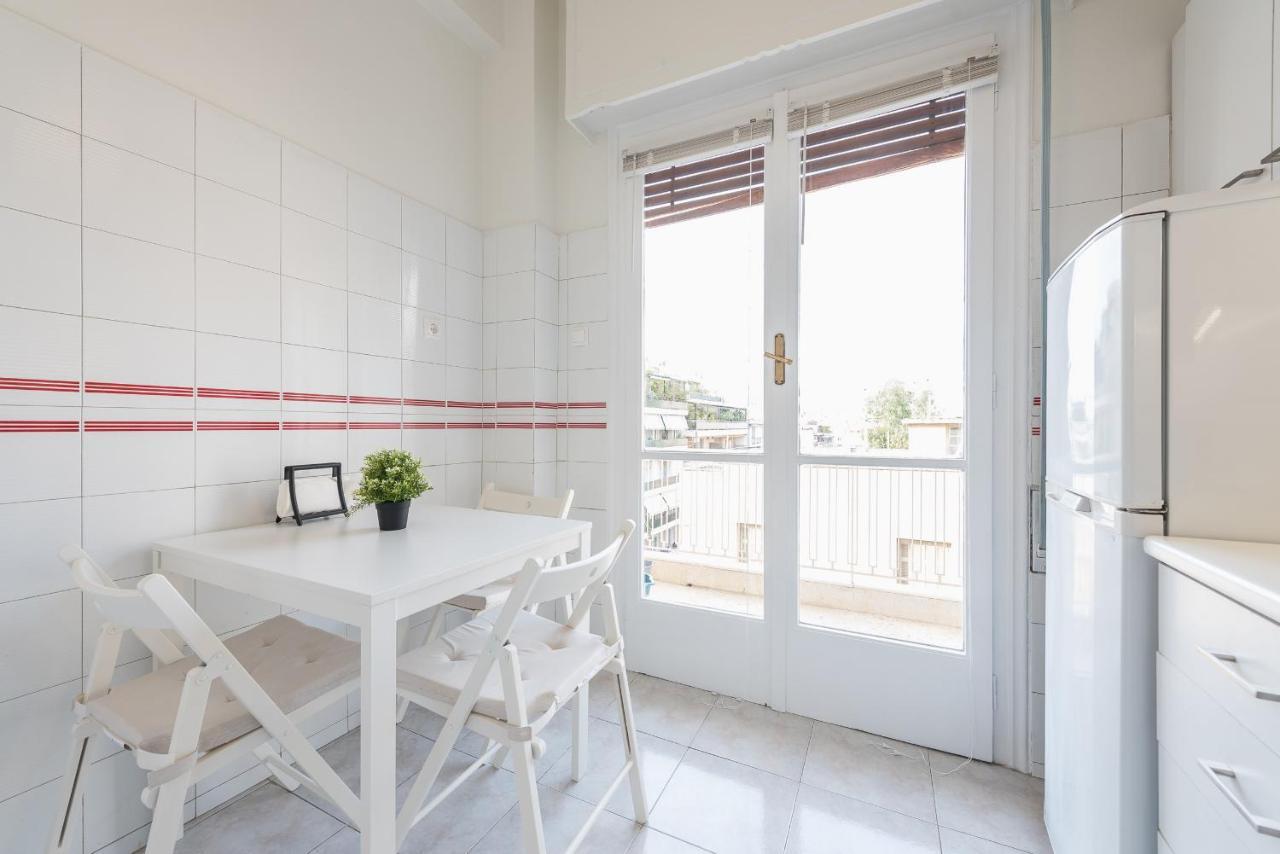 Cozy And Fresh Apt Close To Metro Афіни Екстер'єр фото